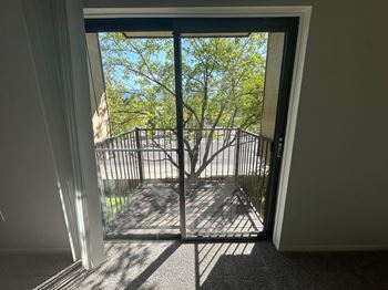 One bedroom balcony